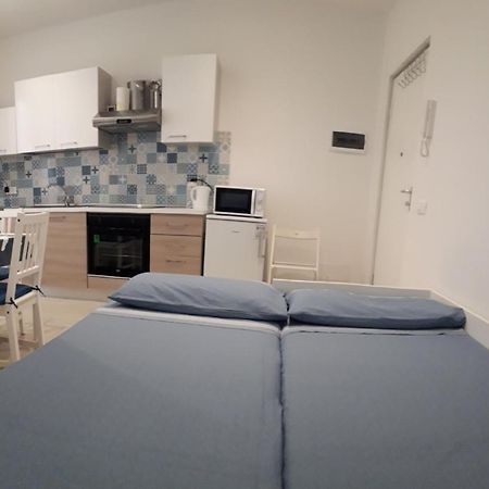 Lamberti Beach Apartment - 150 M From The Sea - Just Renewed - Wifi Savona Ngoại thất bức ảnh