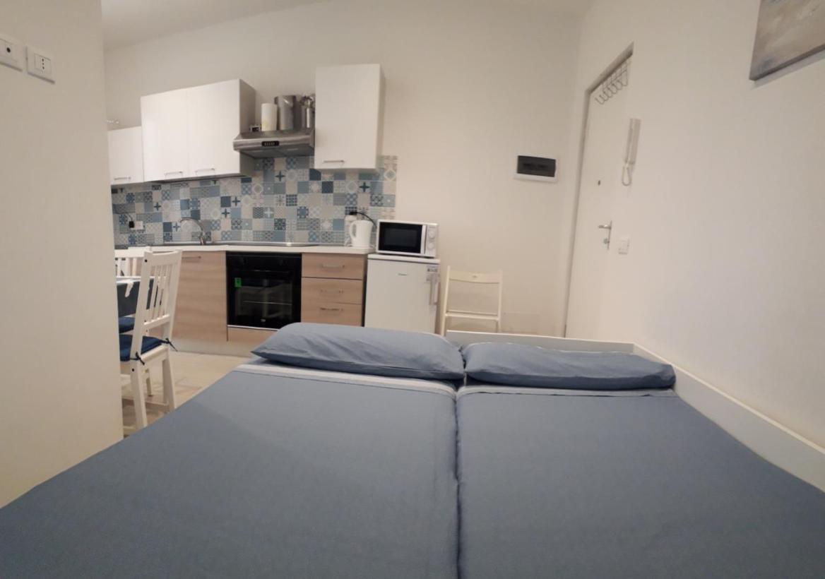 Lamberti Beach Apartment - 150 M From The Sea - Just Renewed - Wifi Savona Ngoại thất bức ảnh
